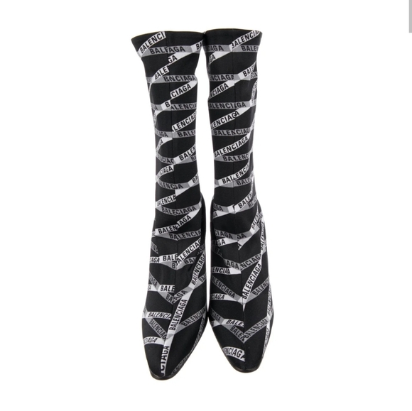 BALENCIAGAPrinted Sock Boots w/ TagsSize: 8.5 | IT 38.5 Pre Owed - Picture 3 of 5